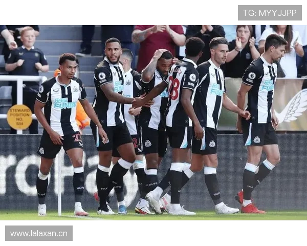 曼城防守看似稳如磐石，转换瞬间却频频被打穿？