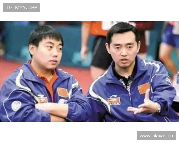 孔令辉居然在家穿拖鞋也这么讲究，感觉和赛场上判若两人啊？！