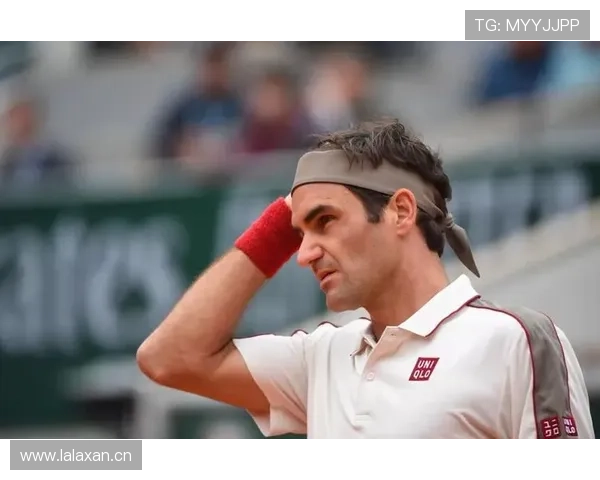 看到费德勒随手一顿午餐的账单我就慌了